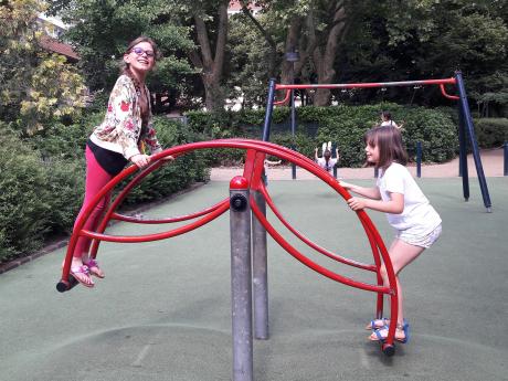 Balançoire avec Eve