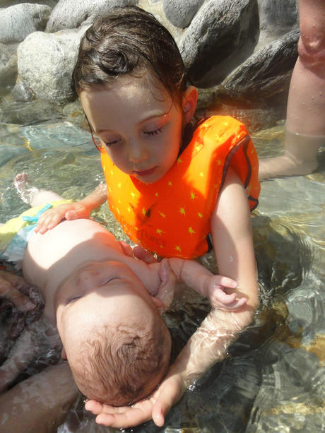 Piscine tous les deux