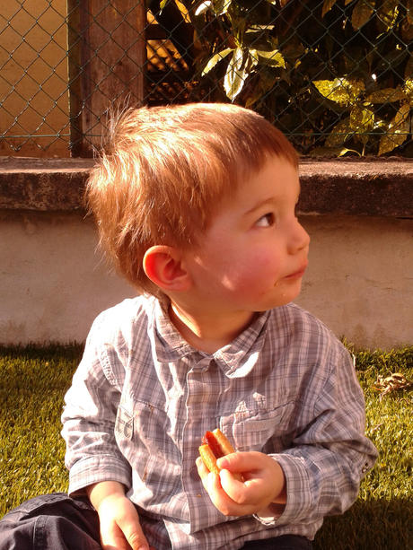 Goûter dans le jardin