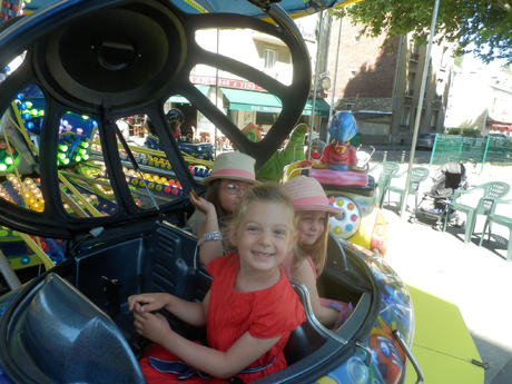 Tour de manège entre amis